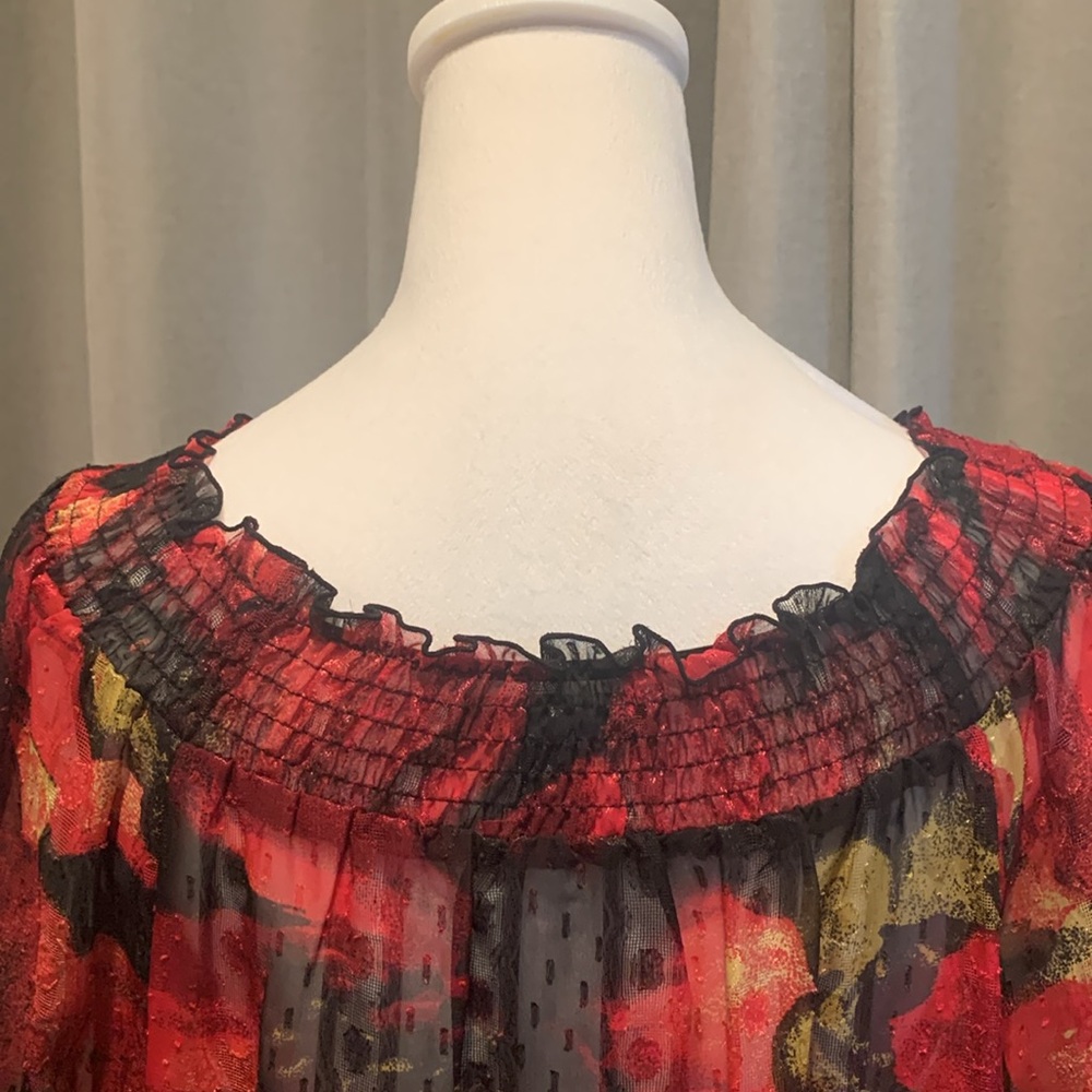 NWT - Style & Co. 2-Piece Red and Black Floral Blouse Size 12 - Picture 9 of 14